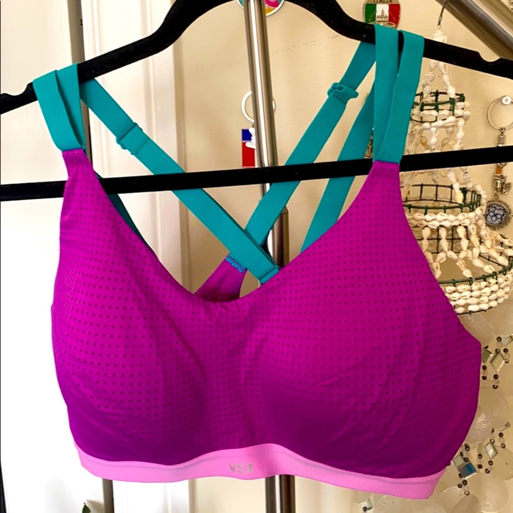 Victoria secret sports bra
